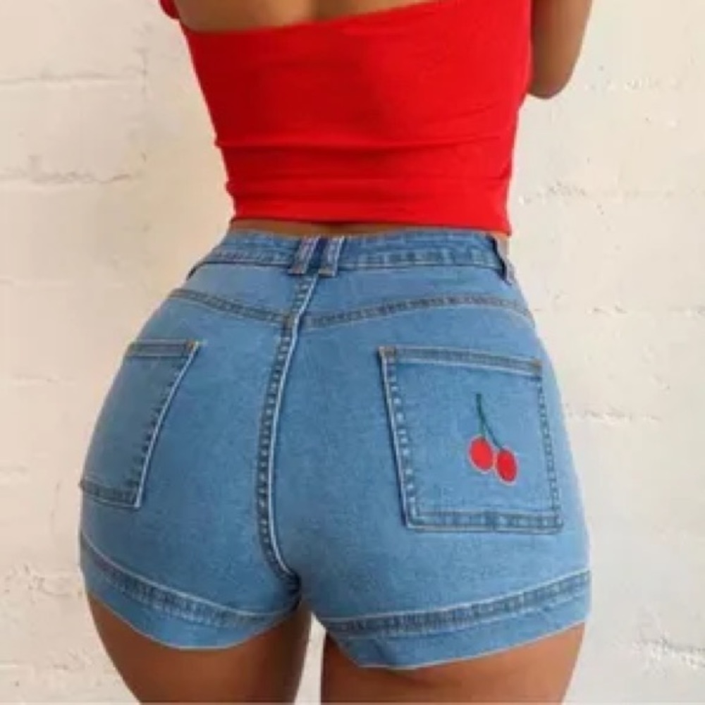 Tiger Mist 🍒 cherry Jean shorts